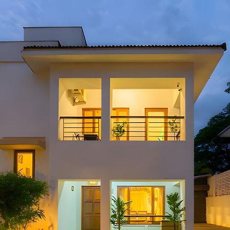Eko Stay - Solace Villa I Charming Villa Close To Candolim Beach Εξωτερικό φωτογραφία